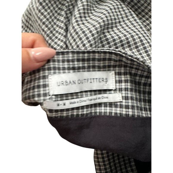 URBAN OUTFITTERS Black White Plaid Button Detail Skirt Size Medium - Picture 5 of 7